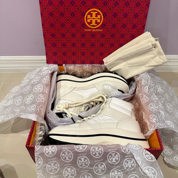 NIB Tory Burch Adventure Hiking Boots - Picture 6 of 13